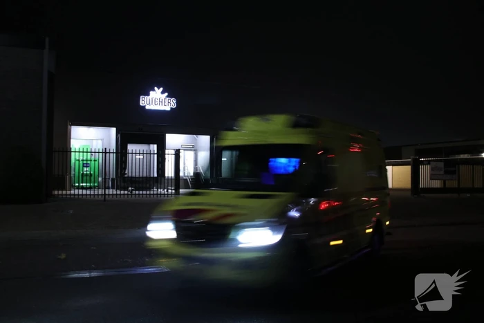 Persoon gewond bij vleeswarenfabrikant