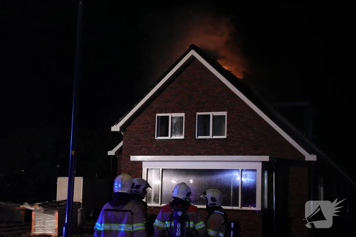 Uitslaande brand in nieuwe leegstaande woning