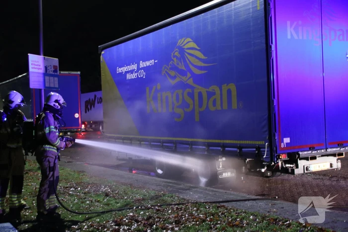 Aanhanger vat vlam op snelweg