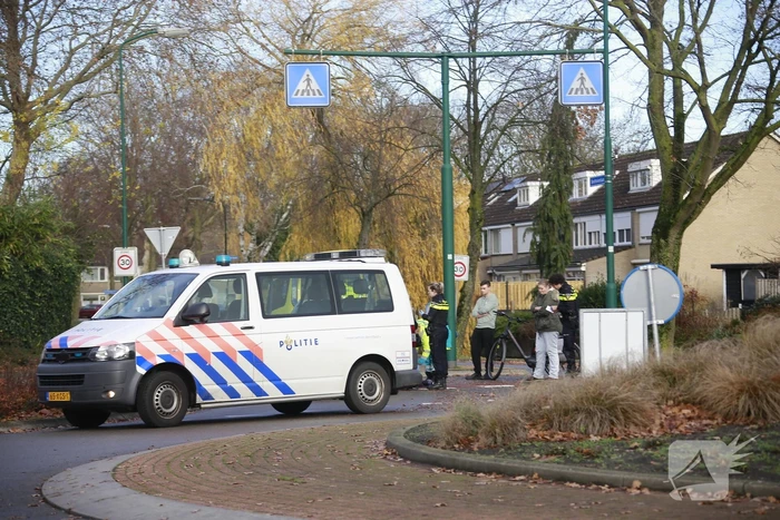 Fietsster gewond na botsing met auto