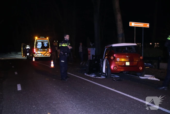 Gewonde bij aanrijding op een boom met 45km wagentje