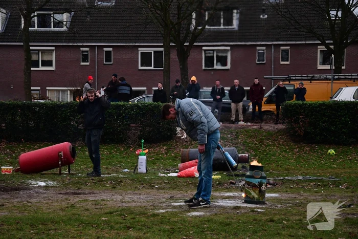 Carbidschieten trekt veel bekijks