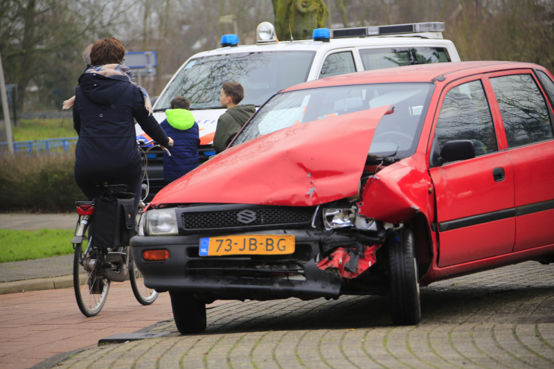 Gewonde bij forse aanrijding