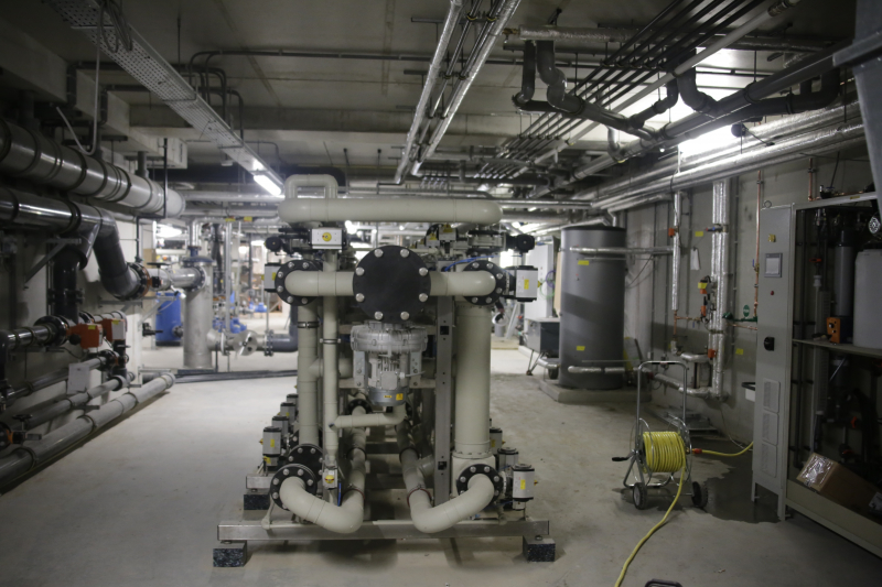 Nieuwe zwembad begint vorm te krijgen