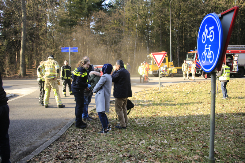 Flinke crash op kruising