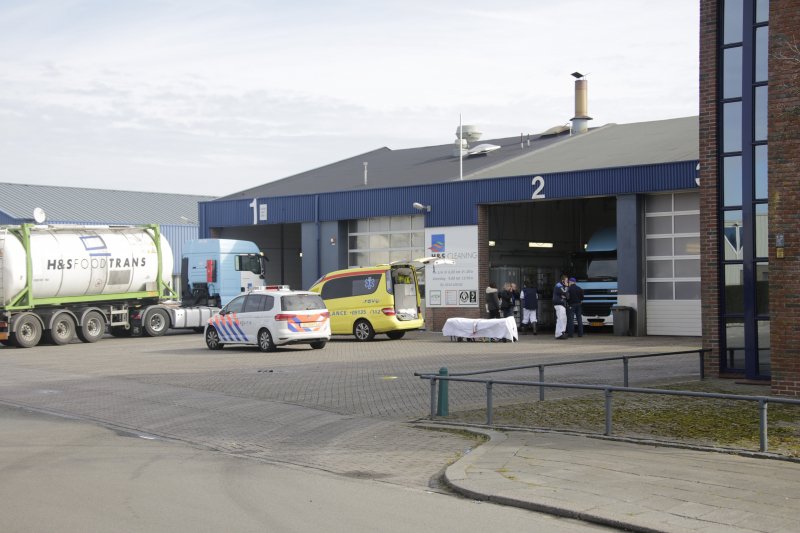 Persoon gewond bij bedrijfsongeval