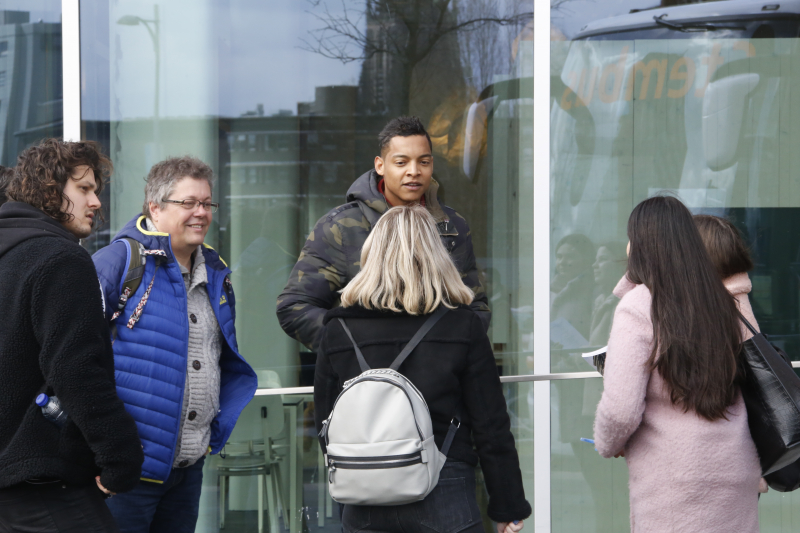 Q-Music DJ motiveert HU-studenten te stemmen