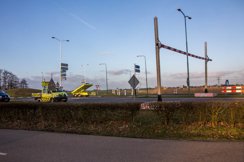 Herstelwerkzaamheden na aanrijding met hoogtebalk