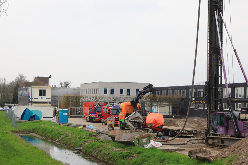 Kraanmachinist overleden na vallende heipaal