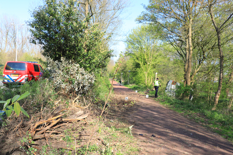 Drie gewonden bij groot busongeluk