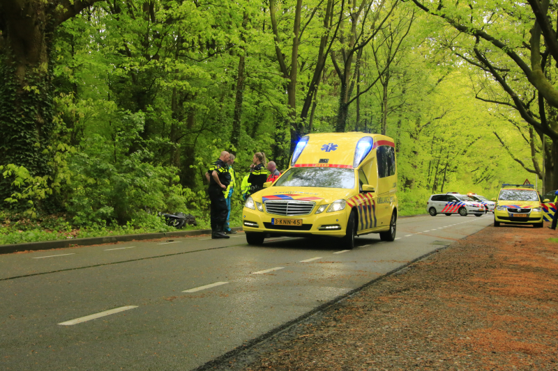 Voetganger ernstig gewond na botsing met scooter
