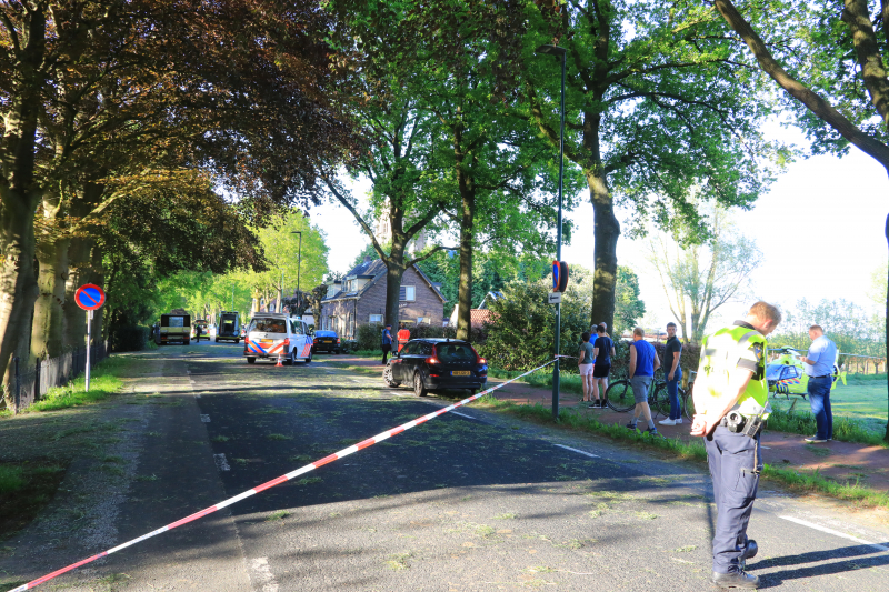 Overstekende fietser zwaargewond na aanrijding