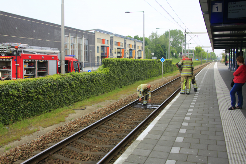 Biels spoorlijn bij station vat vlam
