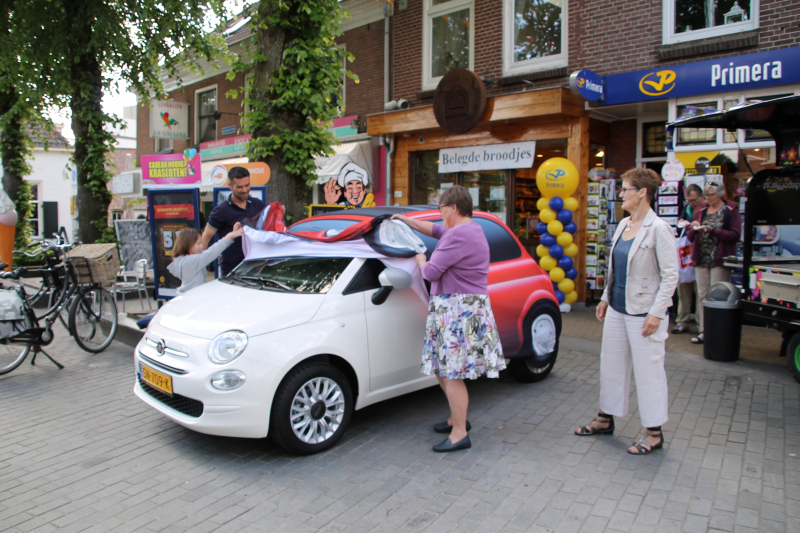 Hoofdprijs Primera loterij uitgereikt aan Marijke Beulenkamp