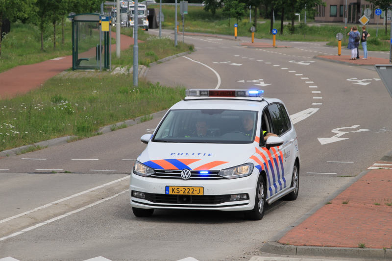 Truckerstocht met vele voertuigen