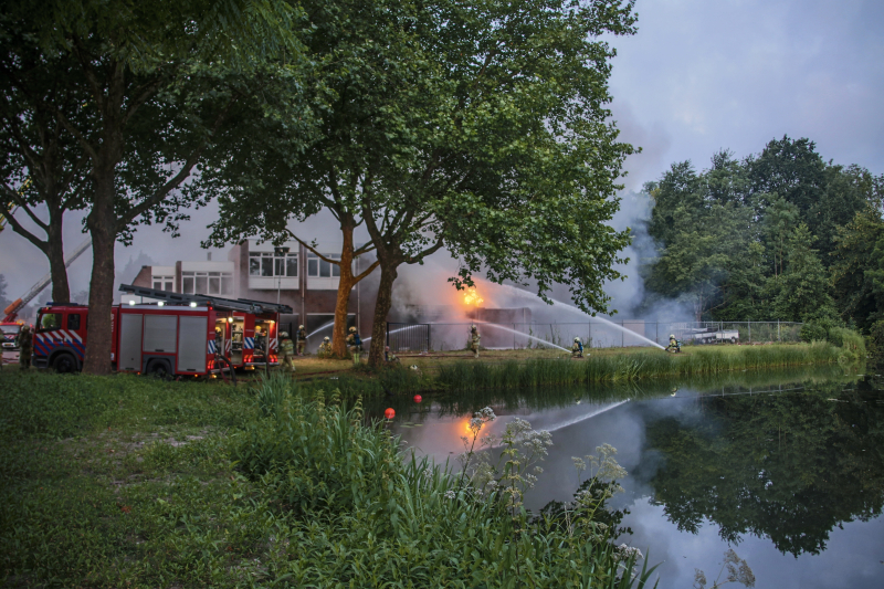 Grote brand in DHL-depot