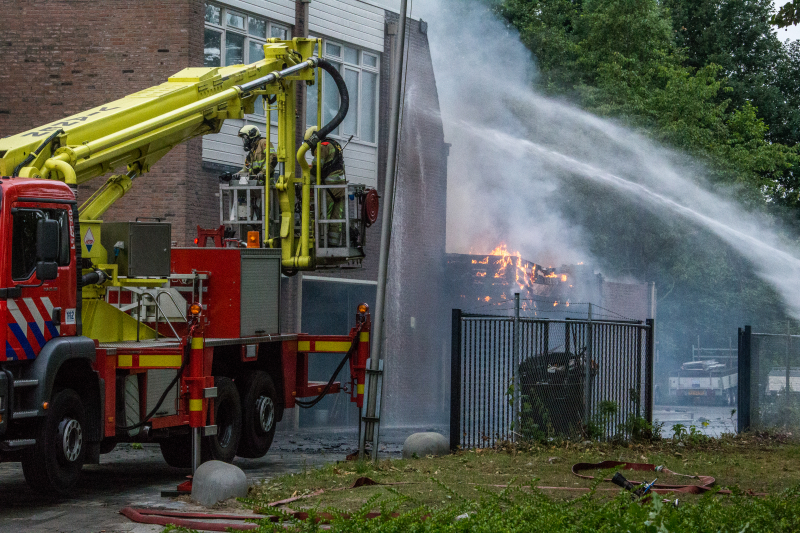 Grote brand in DHL-depot
