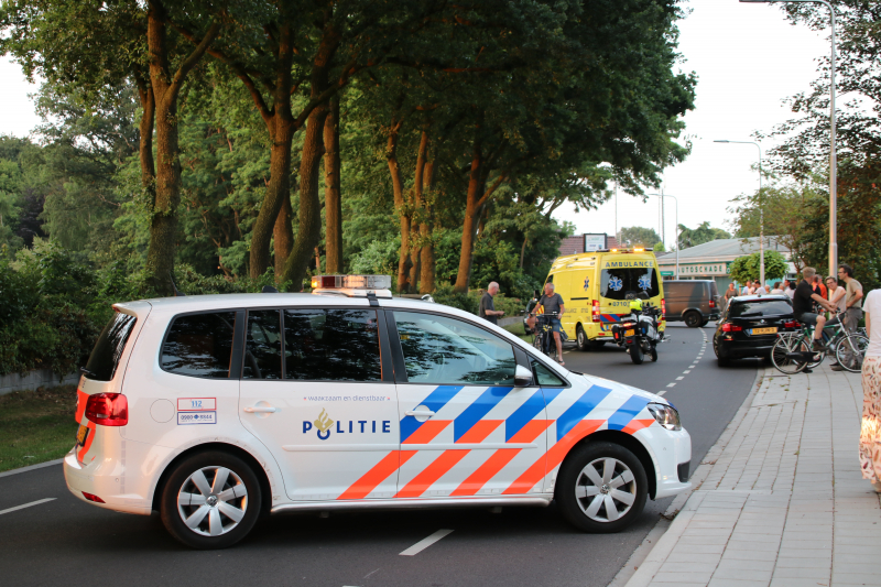 Bestuurder van bromfiets gewond na aanrijding met tractor