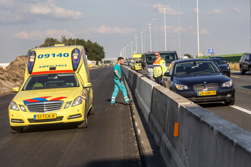 Dronken bestuurder klapt op voorganger