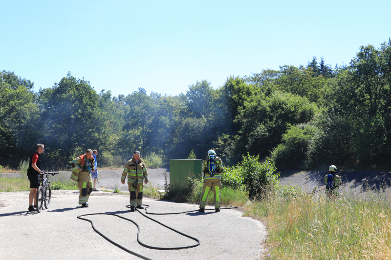 Mountainbiker treft brand aan