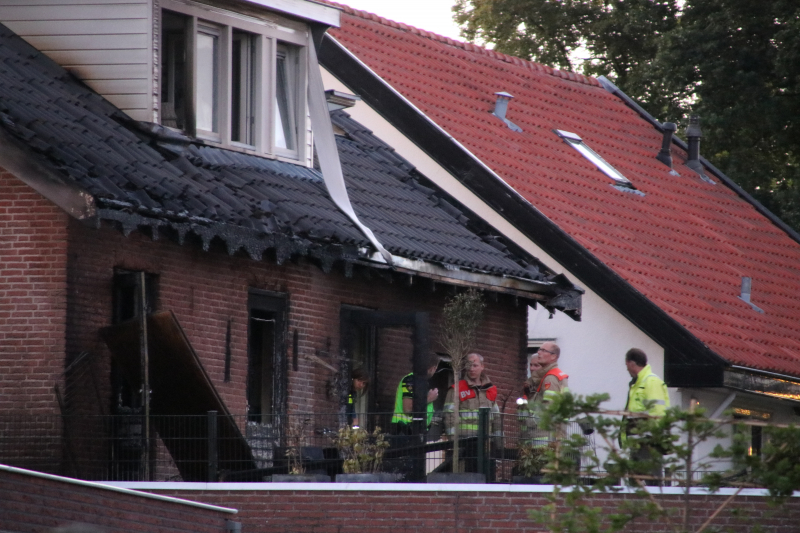 Grote schade na uitslaande brand goed zichtbaar