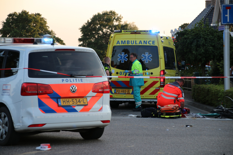 Fietser ernstig gewond bij aanrijding