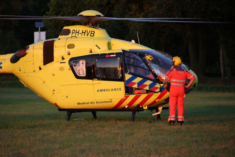 Fietser ernstig gewond bij aanrijding