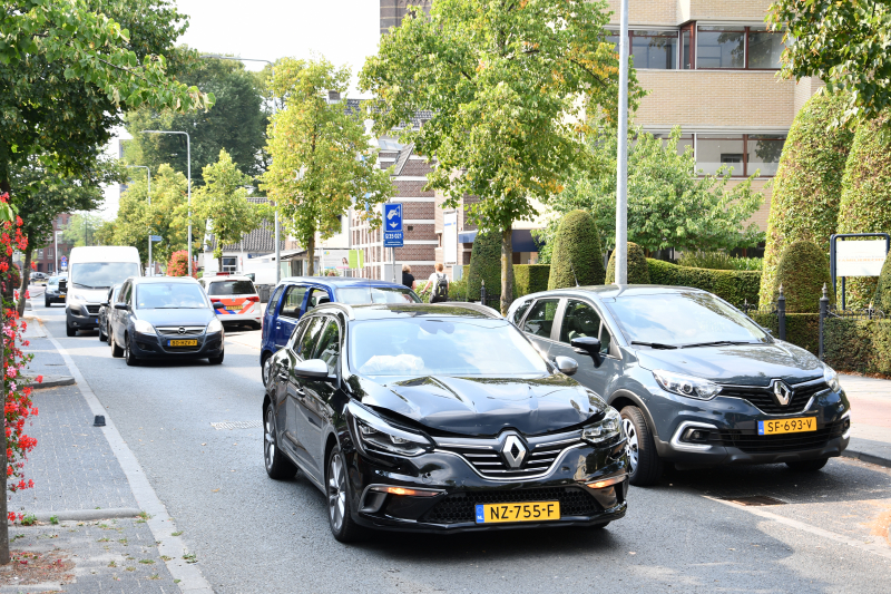Lange file door fikse kop-staartaanrijding