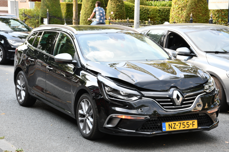 Lange file door fikse kop-staartaanrijding