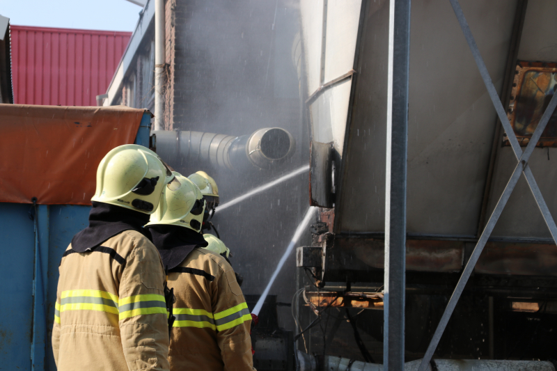 Veel inzet bij zeer grote brand
