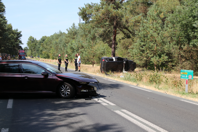 Zwaargewonden na frontale aanrijding