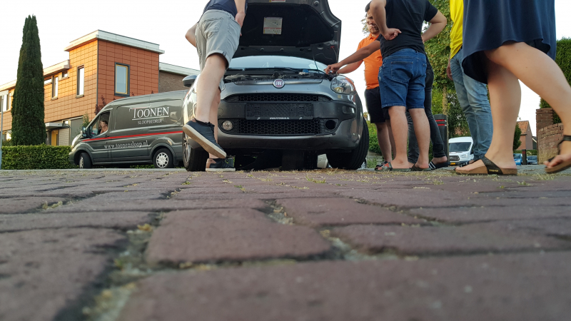 Binnenbocht nemen word auto fataal