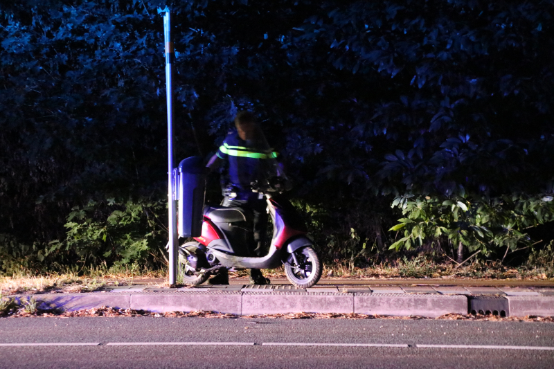 Scooterrijder zwaargewond na eenzijdig ongeval