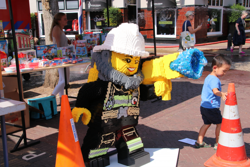 Grote drukte op de dag van de oude brandweerwagen