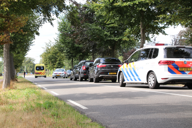 Kettingbotsing met vier auto's