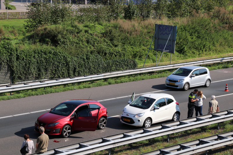 Chaos op A1 door meerdere aanrijdingen