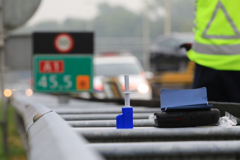 Snelweg dicht na ongeval met meerdere voertuigen