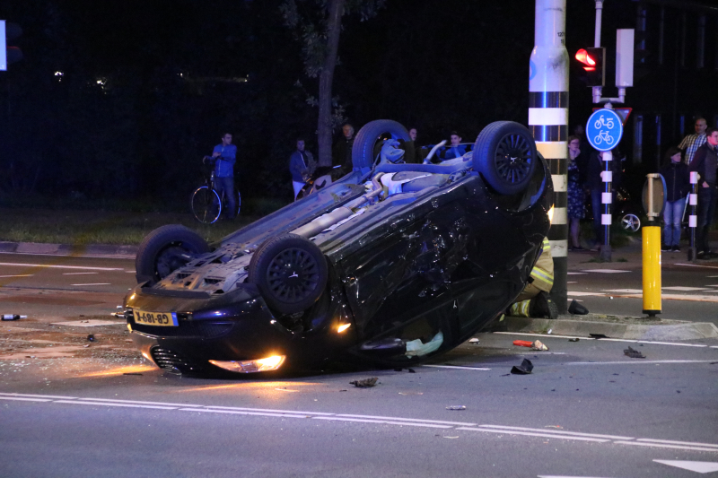 Ravage en gewonde na aanrijding