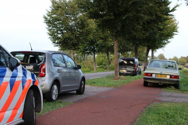 Kettingbotsing met drie auto's