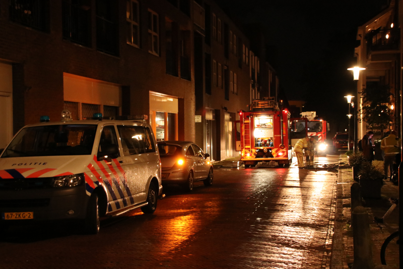 Buren ontdekken brand in appartement