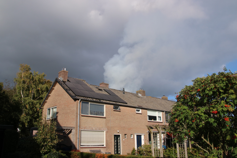Uitslaande brand in schuur