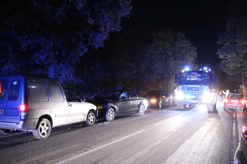 Veel schade na frontale aanrijding