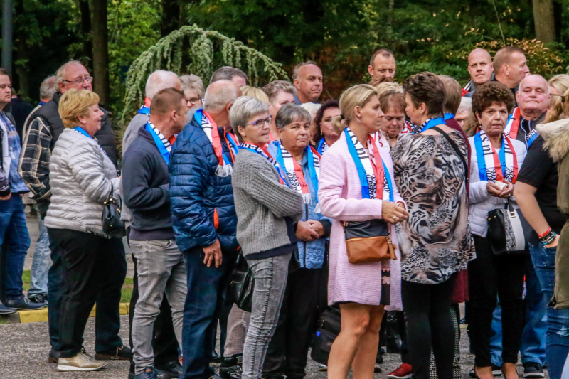 Fans nemen afscheid van Koos Alberts