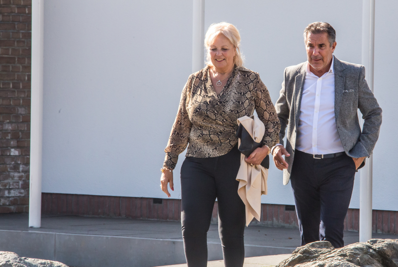 Laatste groet aan Koos Alberts