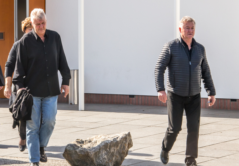 Laatste groet aan Koos Alberts