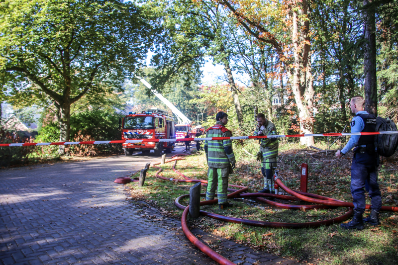 Veel rook bij zolderbrand