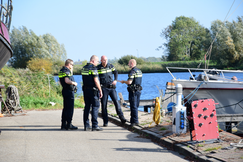 Overleden persoon in water aangetroffen
