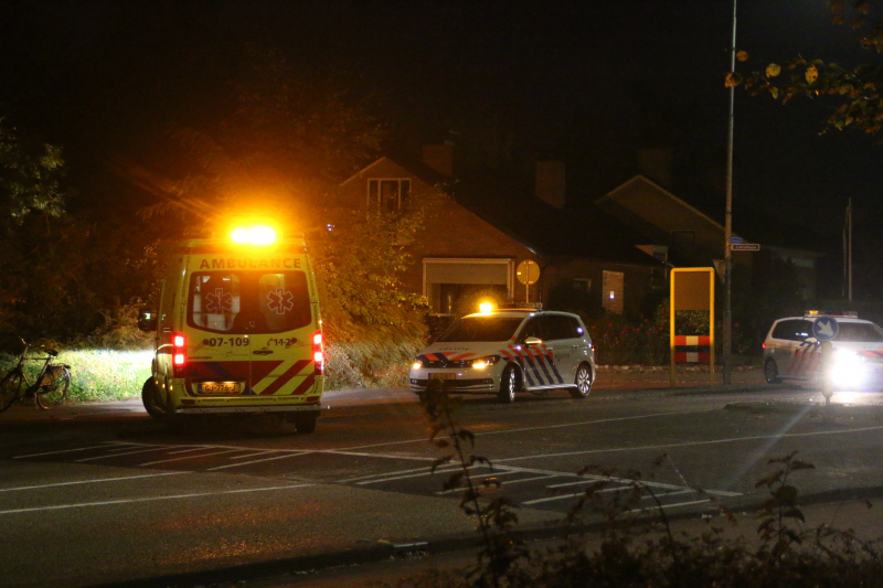 Voorbijganger vindt man op fietspad