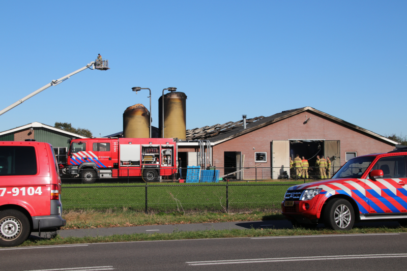 Kippenschuur verwoest door brand