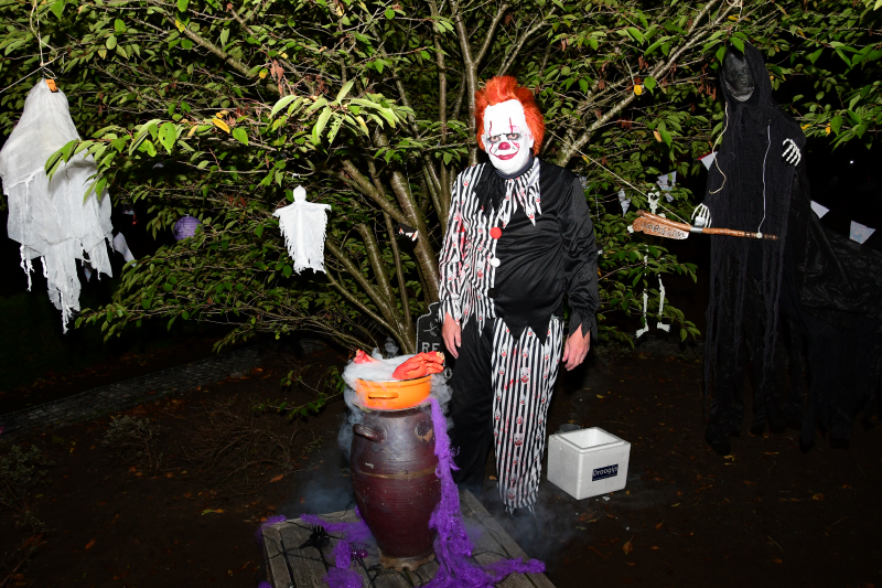 Eemnes omgetoverd in Halloweenstad